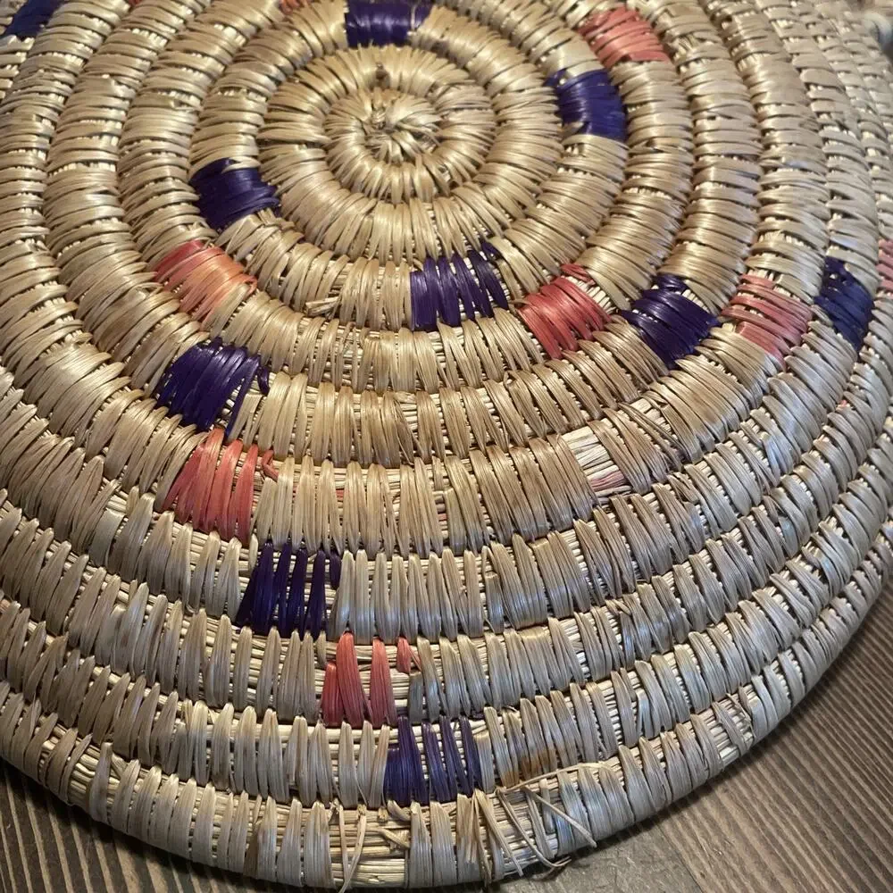 VTG Alaskan Eskimo Native American Indian Inuit Yupik Basket Woven Trivet.